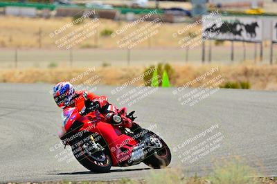 media/Apr-13-2025-TrackXperience (Sun) [[fb1ef998a6]]/Level 2 (Intermediate)/Turn 2 (Session 5)/